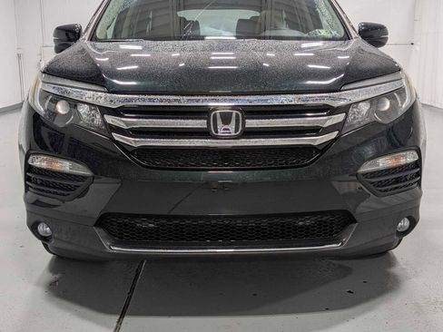 Used 2016 Honda Pilot Touring image 2