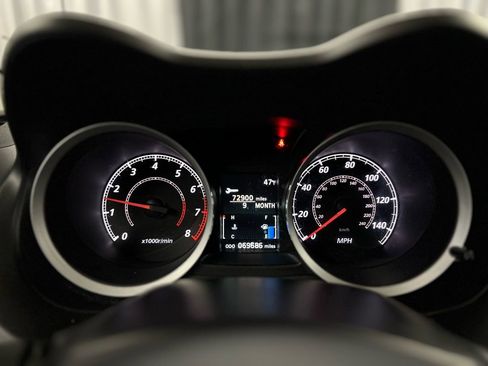 Used 2017 Mitsubishi Lancer ES image 25