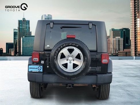 Used 2008 Jeep Wrangler Unlimited Sahara w/ Trailer Tow Group image 5