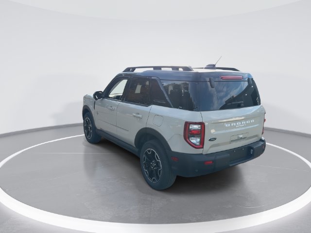 Used 2025 Ford Bronco Sport Outer Banks w/ Outer Banks Tech Package+ AWD/4WD image 7