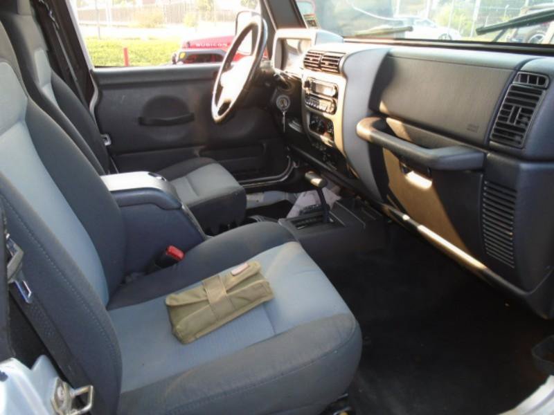 Used 2005 Jeep Wrangler Unlimited AWD/4WD image 21