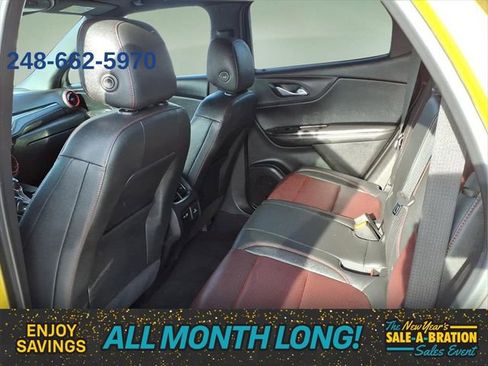 Used 2022 Chevrolet Blazer RS w/ Enhanced Convenience Package image 9