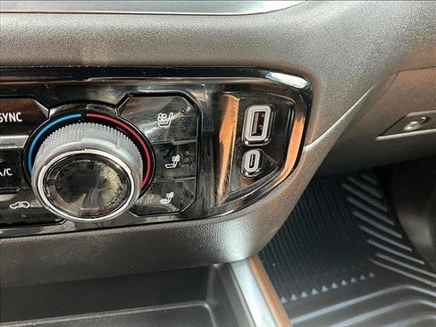 Used 2024 Chevrolet Silverado 1500 High Country RWD image 25