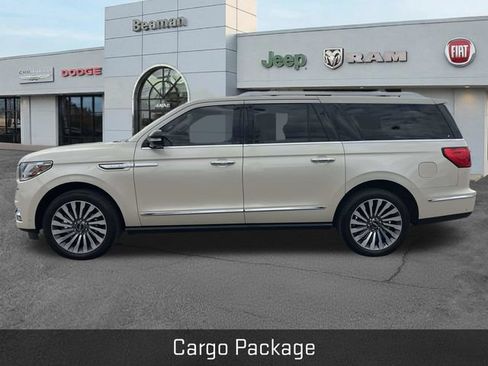 Used 2018 Lincoln Navigator L Reserve w/ Technology Package AWD/4WD image 4