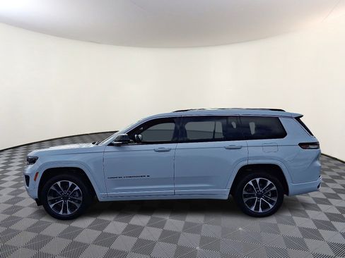 Used 2021 Jeep Grand Cherokee L Overland w/ Luxury Tech Group IV image 4