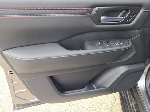 New 2025 Nissan Armada PRO-4X image 17