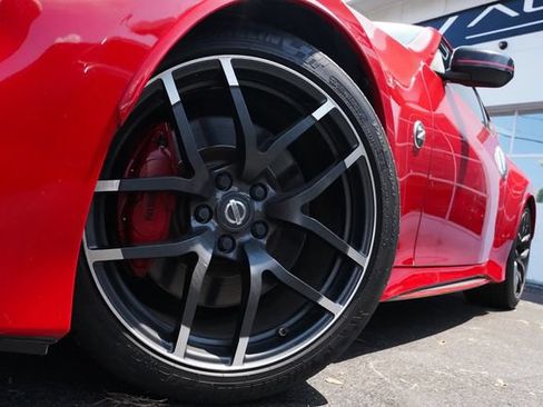 Used 2015 Nissan 370Z NISMO RWD image 26
