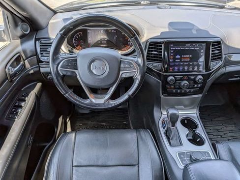 Used 2021 Jeep Grand Cherokee Overland AWD/4WD image 17