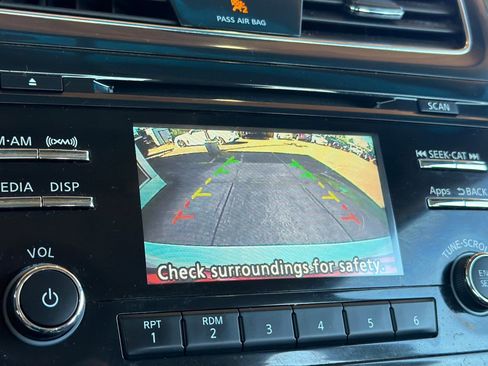 Used 2015 Nissan Altima 2.5 SV FWD image 20