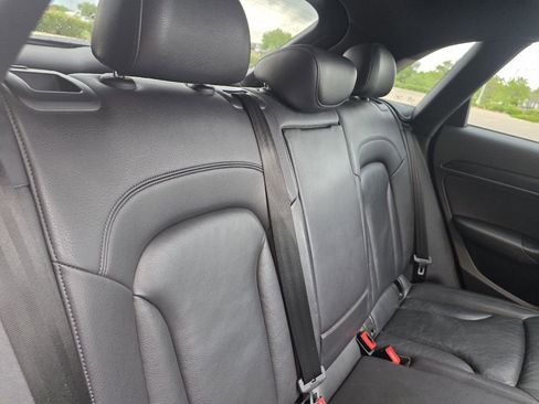 Used 2015 Audi Q3 2.0T Prestige w/ Prestige Package AWD/4WD image 21