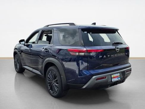 New 2026 Nissan Pathfinder SL AWD/4WD image 4