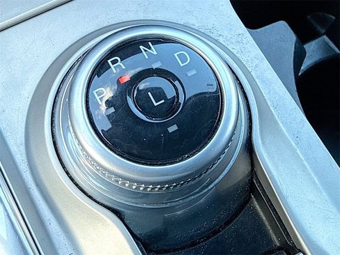 Used 2022 Ford Explorer Limited w/ Equipment Group 301A image 18