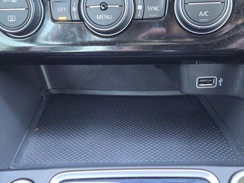 Used 2019 Volkswagen Jetta R-Line image 19