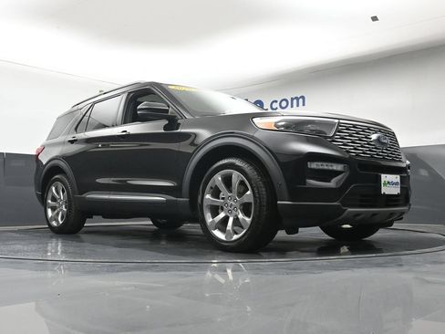 Used 2020 Ford Explorer Platinum w/ Premium Technology Package AWD/4WD image 30