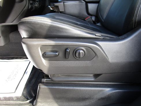 Used 2019 Chevrolet Silverado 1500 LT w/ Texas Edition image 20