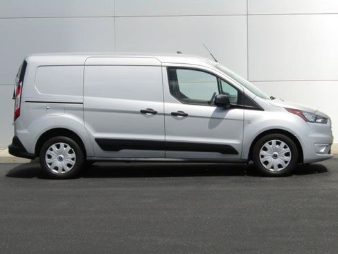 Used 2023 Ford Transit Connect XLT FWD image 3