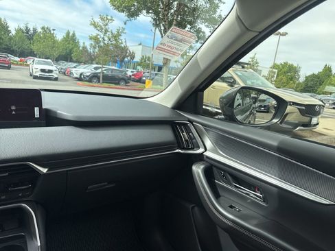 Used 2025 MAZDA CX-90 3.3 Turbo w/ Preferred Package image 22