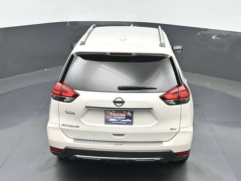 Used 2018 Nissan Rogue SV FWD image 32