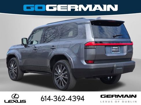 Certified 2025 Lexus GX 550 w/ Accessory Package (2T) image 13