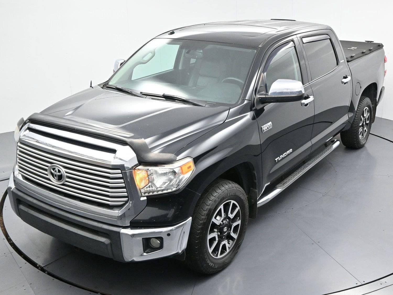 Used 2015 Toyota Tundra Limited w/ Limited Premium Package AWD/4WD image 38
