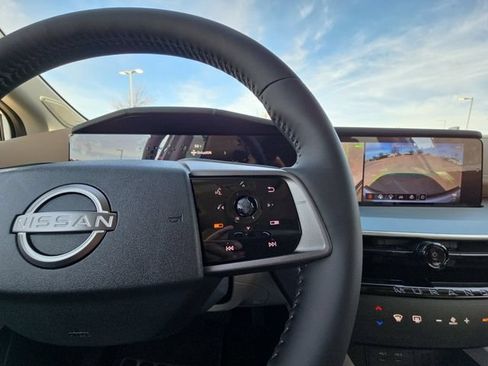 New 2026 Nissan Murano Platinum AWD/4WD image 12