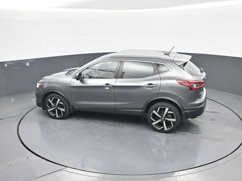 Used 2022 Nissan Rogue Sport SL AWD/4WD image 32
