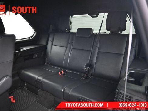 Used 2023 Toyota Sequoia Platinum AWD/4WD image 35