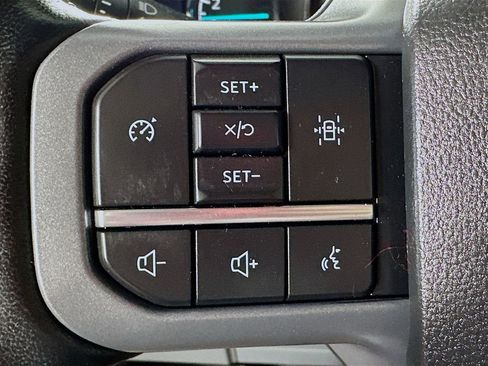 Used 2022 Ford F150 XLT w/ Equipment Group 302A High AWD/4WD image 17