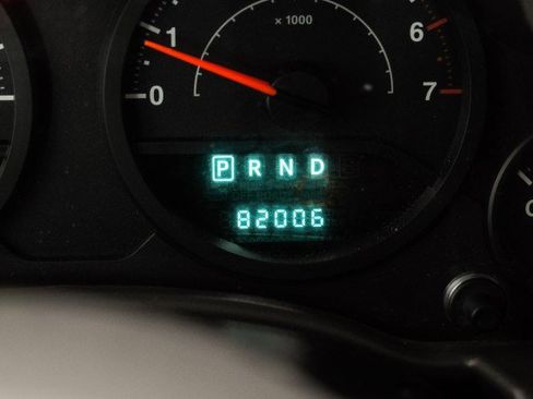 Used 2008 Jeep Wrangler Unlimited X image 16