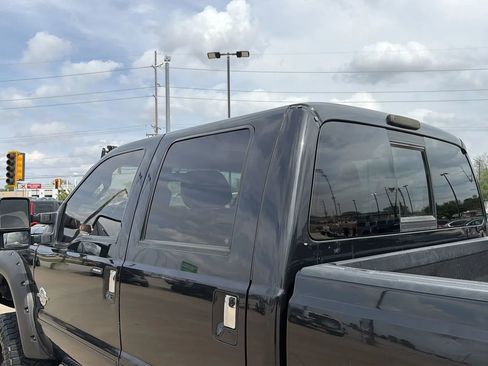 Used 2014 Ford F250 Platinum w/ FX4 Off-Road Package image 37