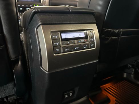 Used 2020 Lexus GX 460 Premium AWD/4WD image 38