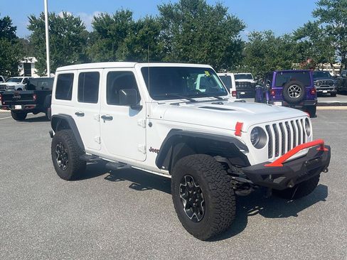 Used 2021 Jeep Wrangler Unlimited Rubicon 4xe w/ Cold Weather Group AWD/4WD image 8