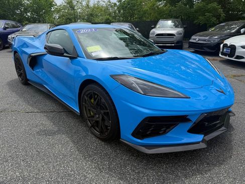 Used 2023 Chevrolet Corvette Stingray Preferred Cpe w/ Z51 Performance Package RWD image 4