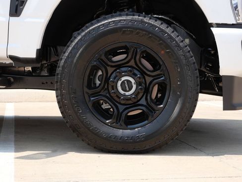 New 2026 Ford F250 XL w/ STX Appearance Package AWD/4WD image 8