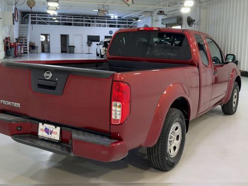 Used 2017 Nissan Frontier S RWD image 9