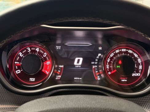 Used 2022 Dodge Challenger SRT Hellcat w/ Plus Package RWD image 41