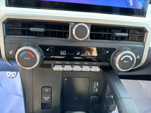 Used 2024 Toyota Tacoma TRD Sport w/ TRD Sport Upgrade Package AWD/4WD image 26