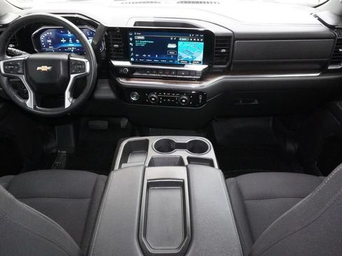 Used 2023 Chevrolet Silverado 1500 LT RWD image 23