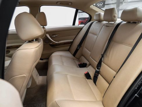 Used 2007 BMW 335xi Sedan AWD/4WD image 31