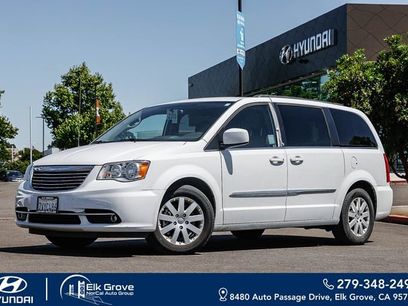 Used 2016 Chrysler Town & Country Touring
