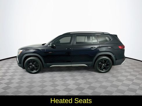 Used 2025 Volkswagen Atlas Peak Edition SE AWD/4WD image 6
