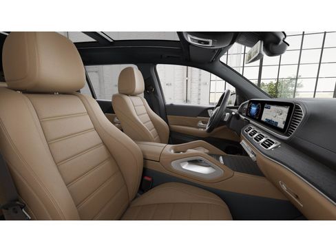 New 2026 Mercedes-Benz GLS 450 4MATIC image 4