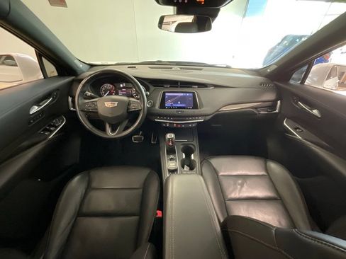 Used 2019 Cadillac XT4 Sport FWD image 9