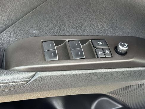 Used 2024 Toyota Camry XSE FWD image 19