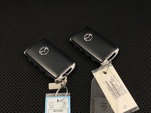 Used 2022 MAZDA CX-30 AWD 2.5 S w/ Premium Package image 9