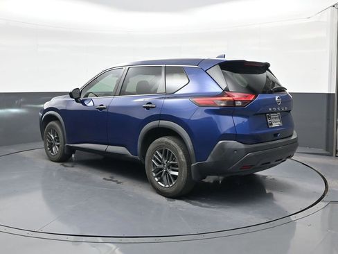Used 2021 Nissan Rogue S FWD image 5