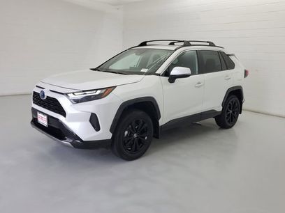 Used 2024 Toyota RAV4 SE w/ Convenience Package