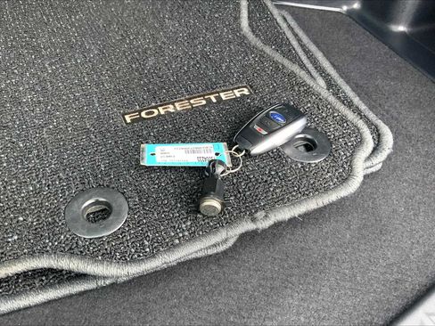 Certified 2026 Subaru Forester Premium AWD/4WD image 15
