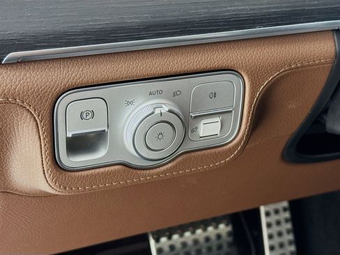 New 2026 Mercedes-Benz GLE 53 AMG 4MATIC Coupe image 11