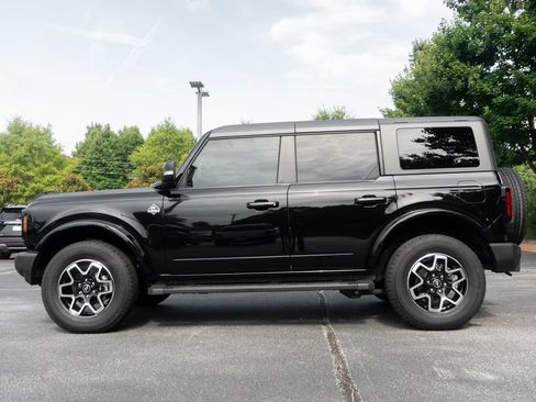 Used 2024 Ford Bronco Outer Banks AWD/4WD image 6